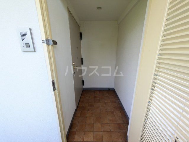 コパーズアプト平塚の玄関写真