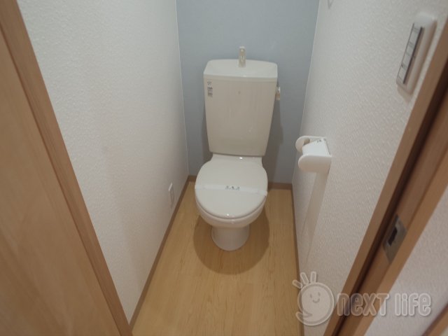 メゾンエム&ケーのトイレ写真