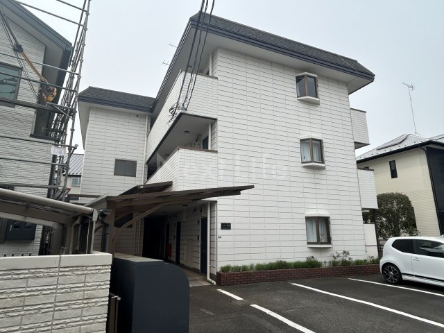 メゾンエム&ケーの外観写真