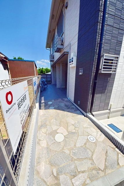 エントランス　詳細はタウンハウジング蘇我店までお問合せください♪
