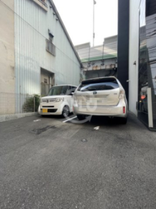 駐車場　ソルテラスNAMBAサウスフィール　駐車場