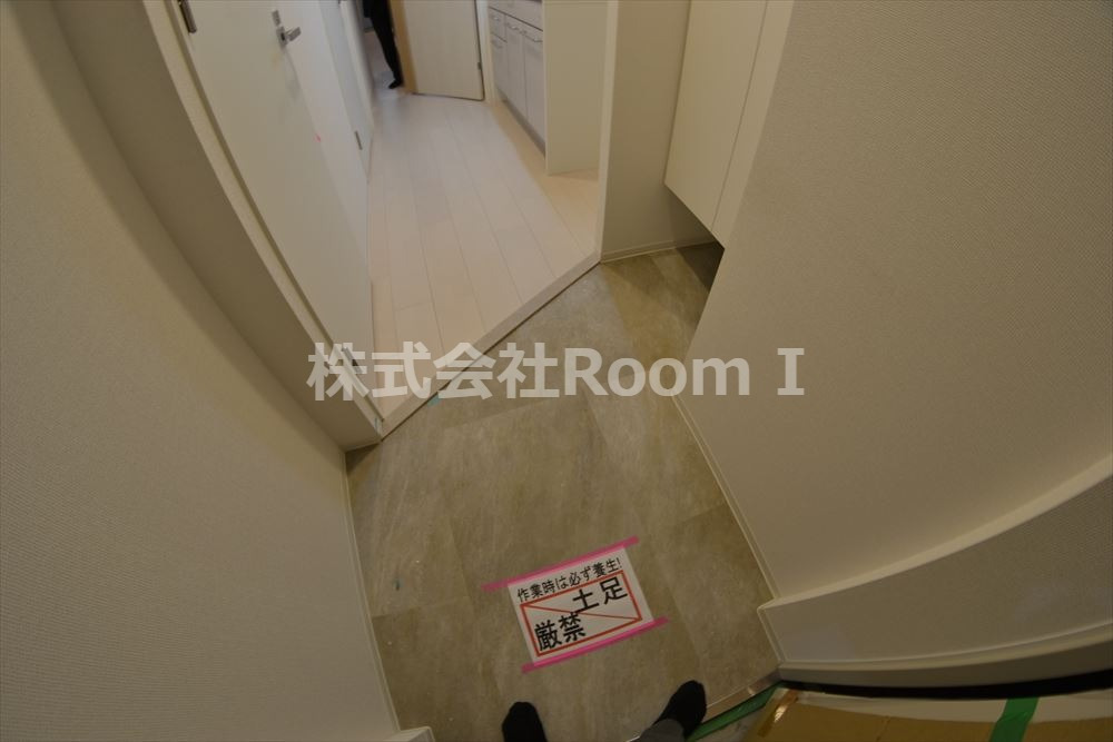 玄関　シンプルで使いやすい玄関です