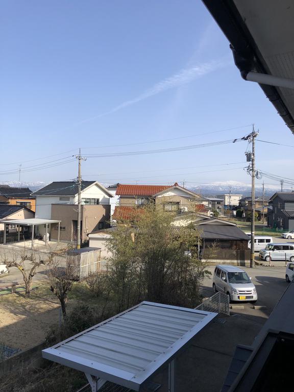 眺望　２階和室から見る白山