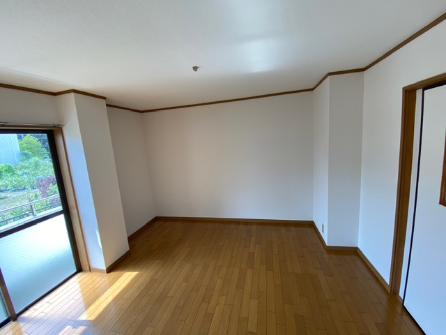 東レジデンスの居間写真