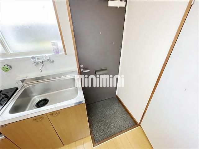 玄関　段差の少ない玄関です！