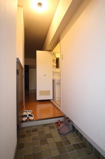 玄関　同物件別室