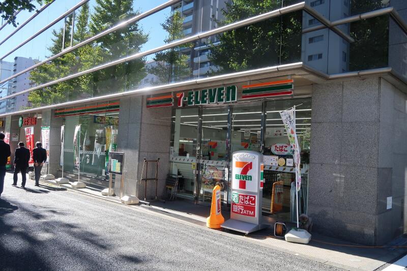 コンビニ　セブンイレブン小石川白山通り店（コンビニ）まで86m