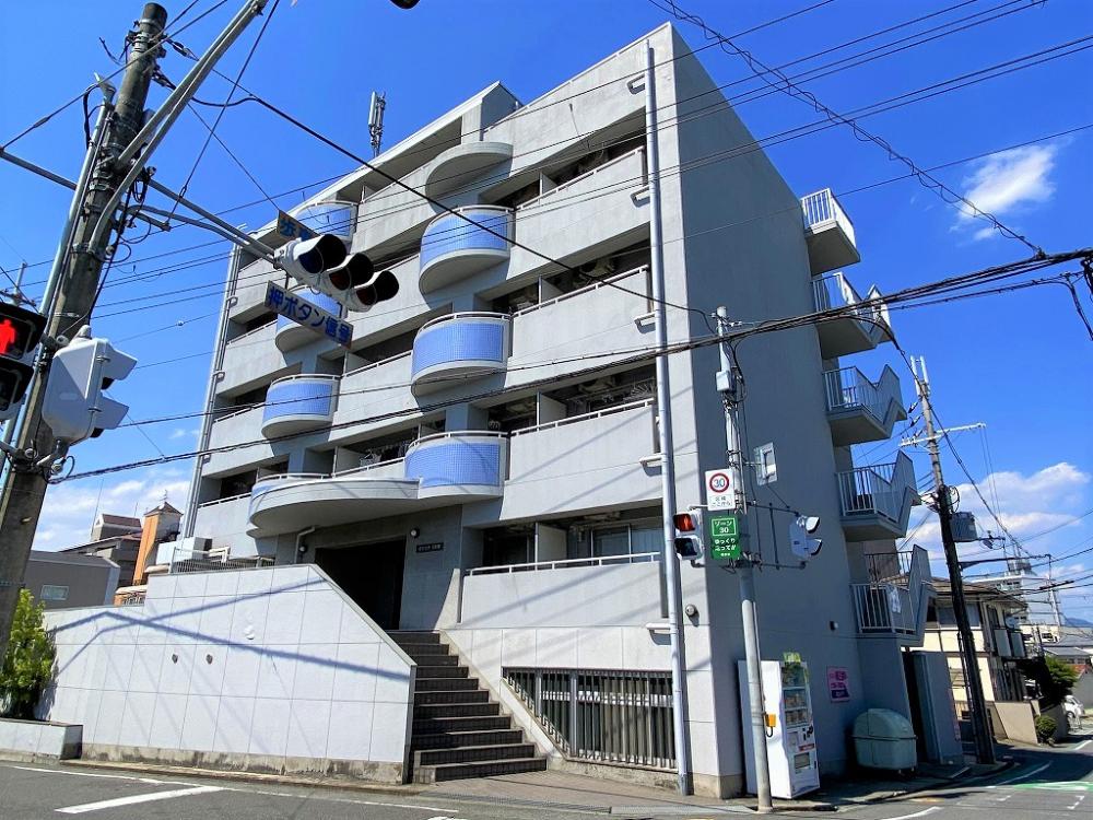 マンションタケウチ2号館の建物外観