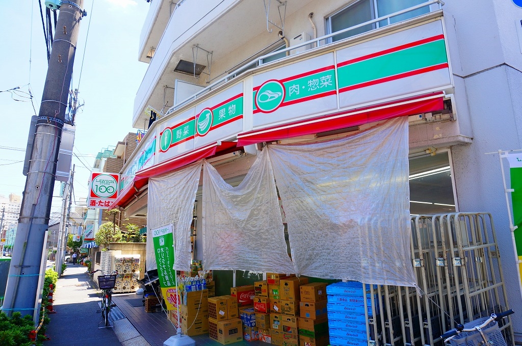 コンビニ　ローソンストア100板橋3丁目店（コンビニ）まで581m