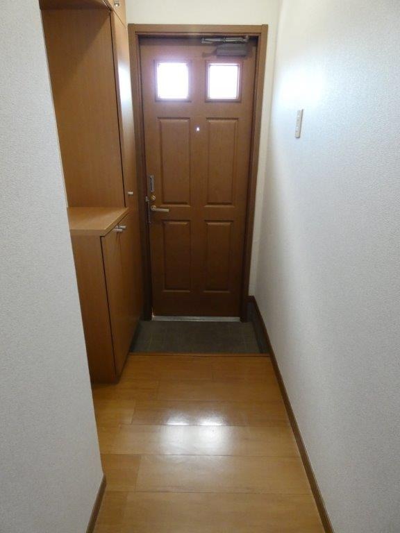 玄関　図面と現状に相違がある場合には現状を優先