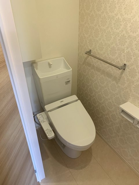 ステラート住居のトイレ写真