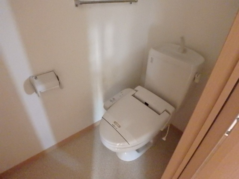 トイレ　図面と現状に相違がある場合には現状を優先