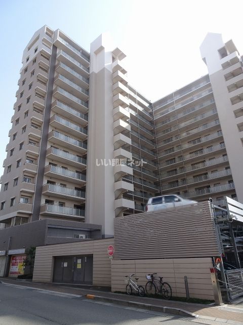 ウィズマークス加古川駅前の建物外観