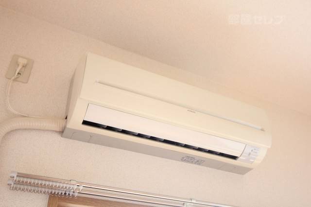 その他設備　エアコンついてますよ