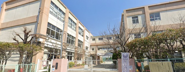 【メゾン上池台の小学校】