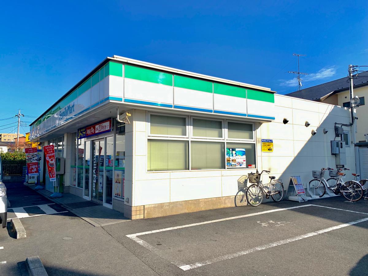 コンビニ　ファミリーマート大宮上小町店（コンビニ）まで171m
