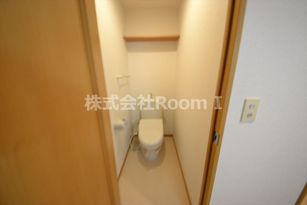 トイレ　落ち着いたトイレです