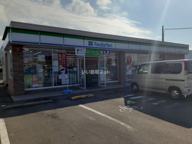 コンビニ　ファミリーマート大西脇店（コンビニ）まで1720m