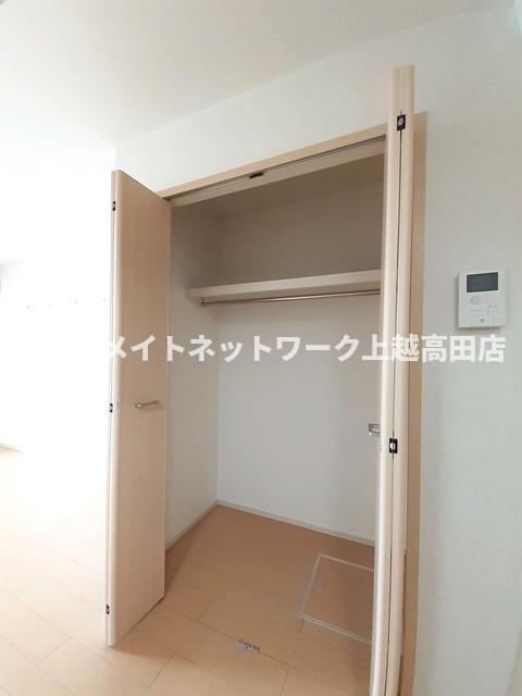 収納　クローゼット