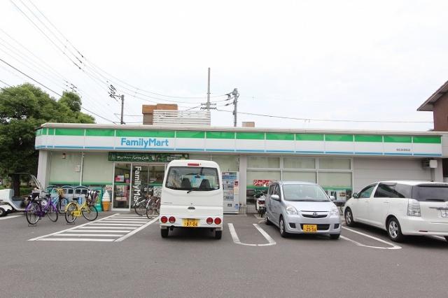 コンビニ　ファミリーマート高松多賀町店（コンビニ）まで285m