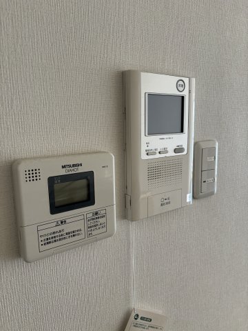 セキュリティ　モニタ付インターホンです。