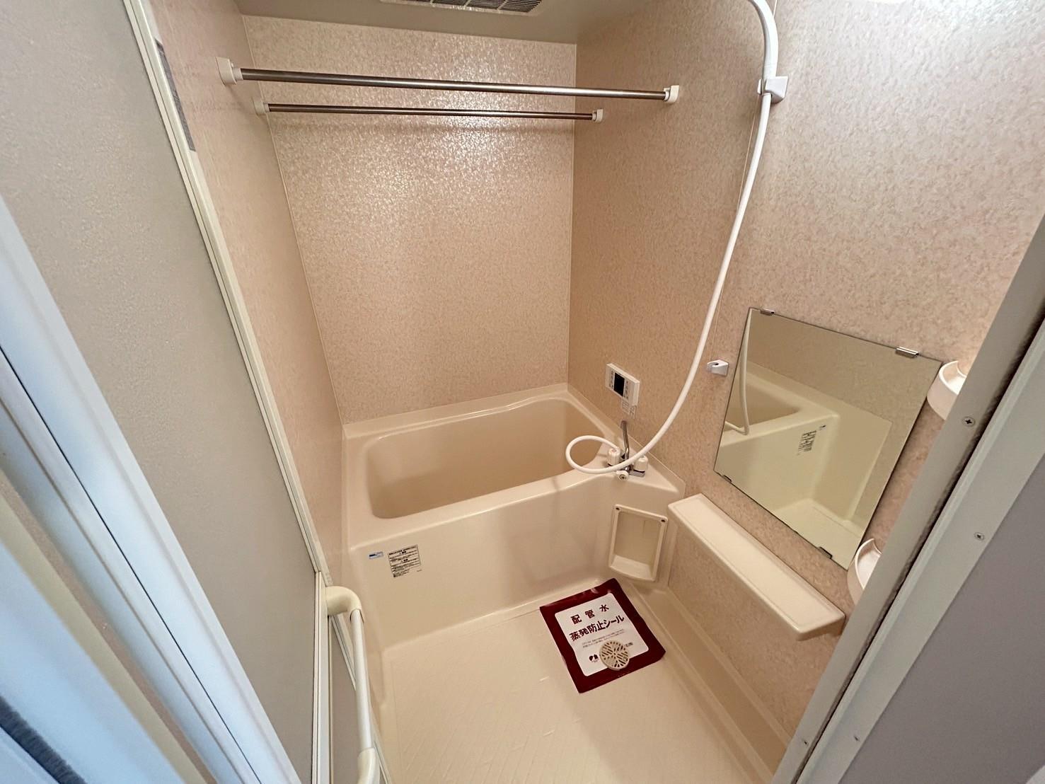 バス・シャワールーム　浴室