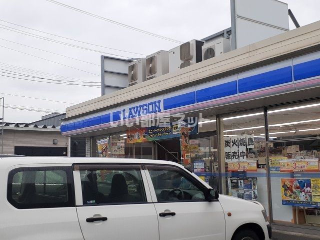 コンビニ　ローソン姫路伊伝居店（コンビニ）まで681m