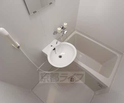 バス・シャワールーム　お風呂です。