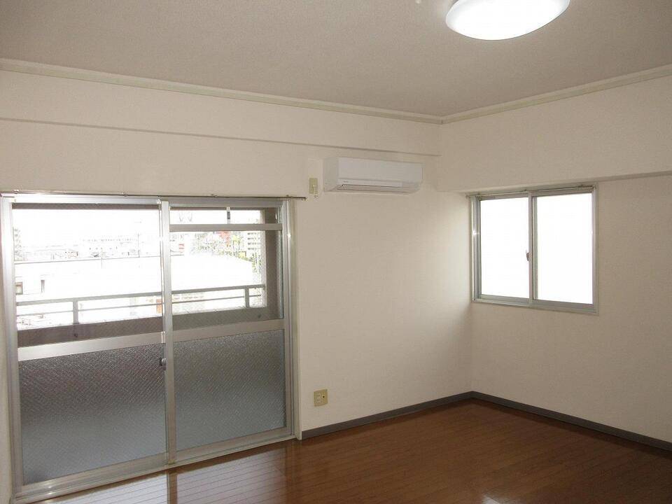 居室・リビング　洋室