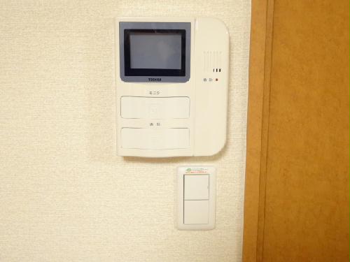 その他　モニター付インターフォン完備
