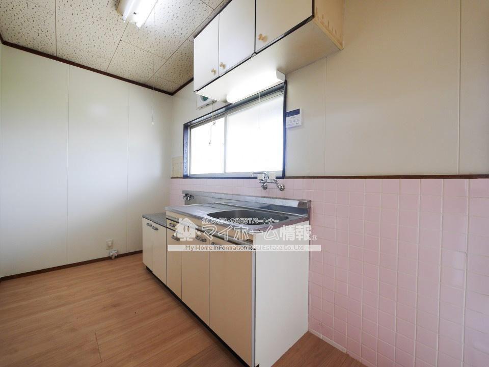 キッチン　明るいキッチンで楽しくお料理してみませんか？