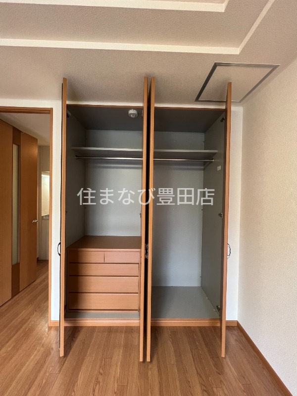 収納　同型別部屋写真