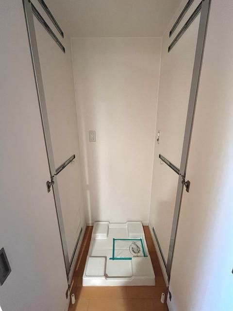 その他　大きな洗濯機も置けちゃいます♪