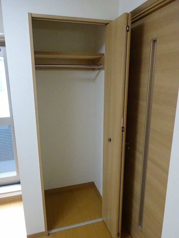 ＪＲ山手線 田端駅 徒歩8分 3階建 築15年の内装写真