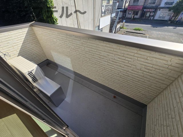 バルコニー　別部屋イメージ