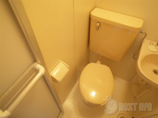 トイレ　北浜ビル