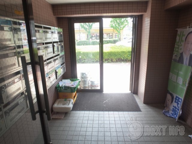 エントランス　北浜ビル