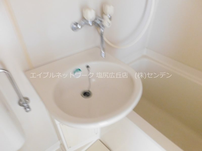洗面設備　類似部屋写真