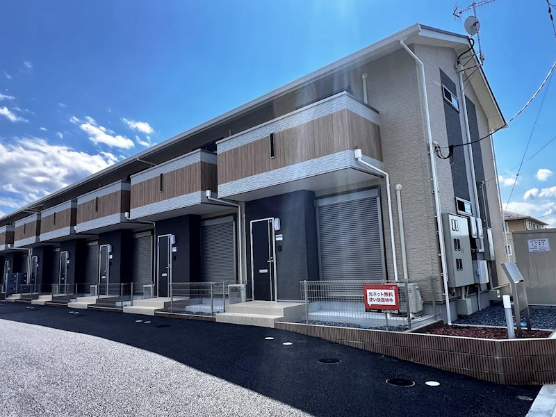 建物外観　メゾネットタイプの新築アパートです！