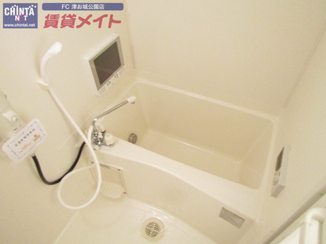 バス・シャワールーム　同型別室のものです