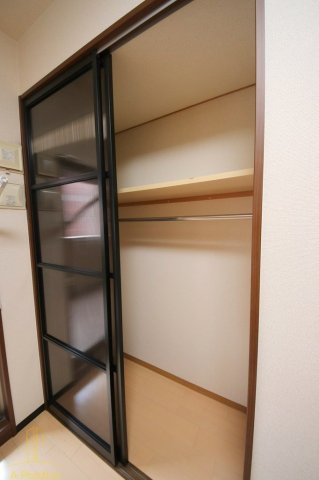 収納　マスターズレジデンス道頓堀II