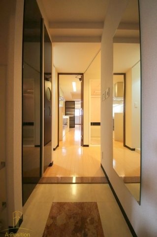 玄関　マスターズレジデンス道頓堀II