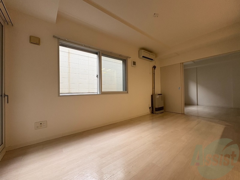 居室・リビング　広くてキレイなお部屋が広がっていて、充実した生活が送れそう。