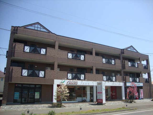 建物外観　外観写真（昼）