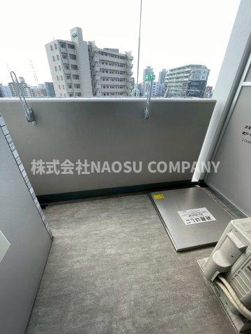 バルコニー　開放的で明るい空間を演出してくれるバルコニーです