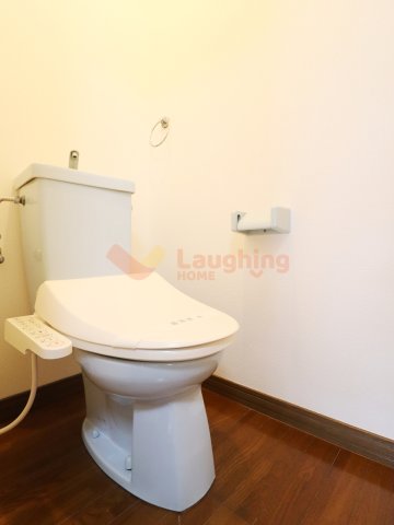 トイレ　ゆったりとした空間のトイレです