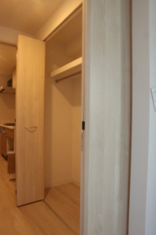 収納　お洋服もたくさんしまえますよ