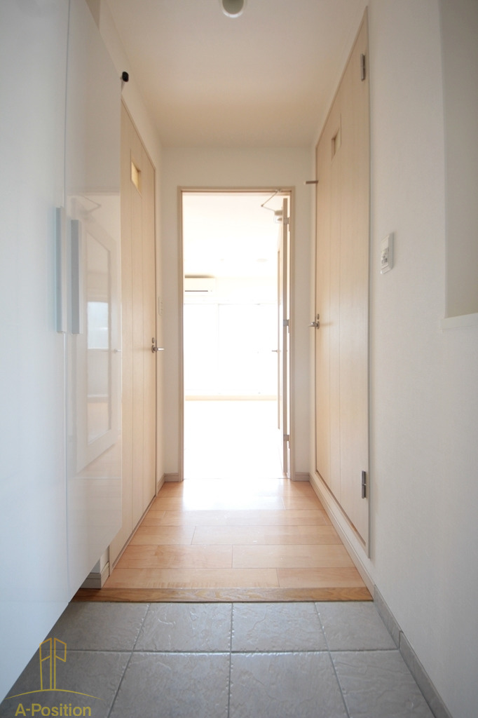 玄関　クレグラン北梅田