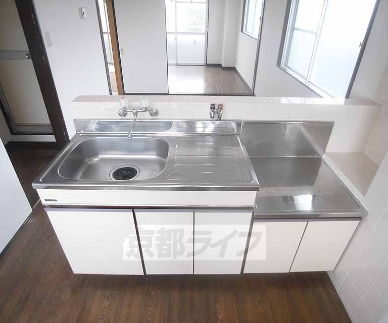 キッチン　オシャレなカウンターキッチンです。