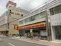 コンビニ　デイリーヤマザキ（コンビニ）まで666m